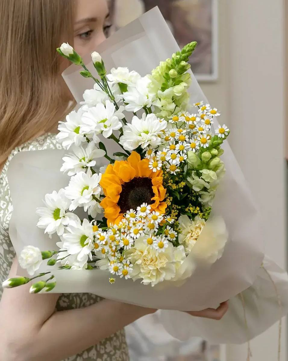 Сезонные цветы августа