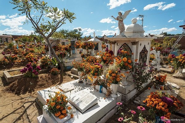 Мексиканское кладбище